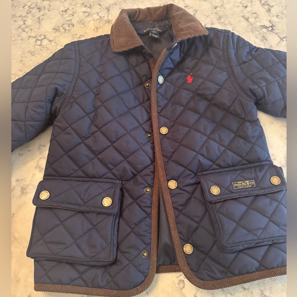 Boys Navy blue quilted corduroy trimmed jacket. Size 3. Excellent condition!